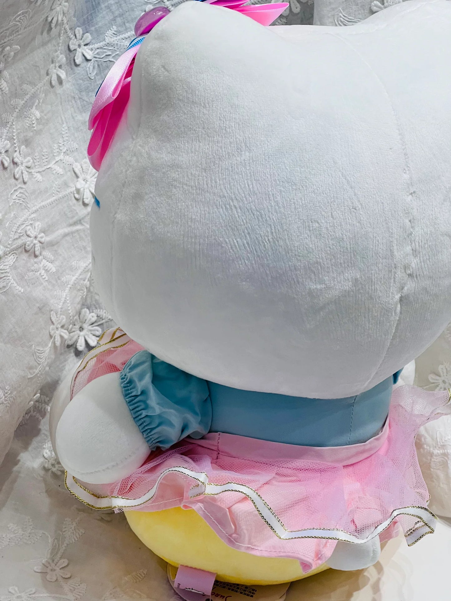 Sanrio: Hello Kitty Sweet Candy Series Blueberry Eye Edition Plush 20cm