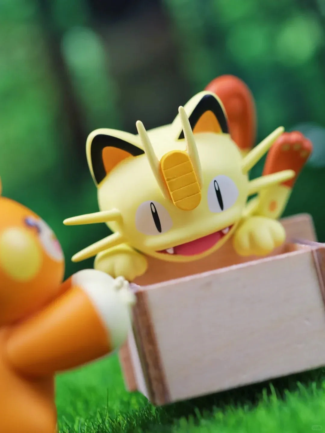 Pokémon Hugging Buddy Series Vol. 1 Blind Box Figure