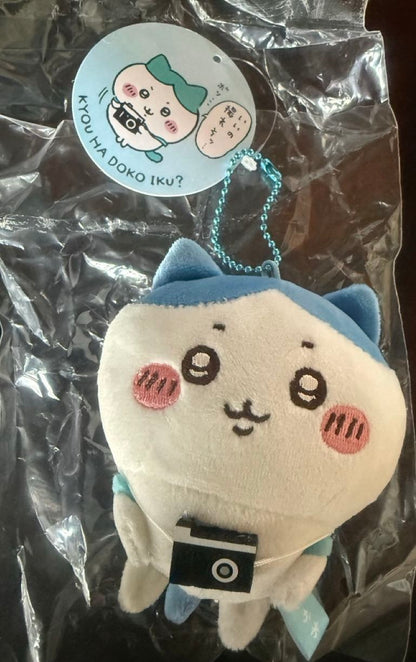Chiikawa: "Where Are We Going Today?" Mascot Keychain (Hachiware Camera Ver.) 10cm